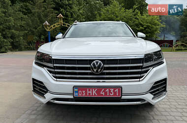 Позашляховик / Кросовер Volkswagen Touareg 2020 в Тернополі