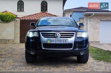 Позашляховик / Кросовер Volkswagen Touareg 2008 в 