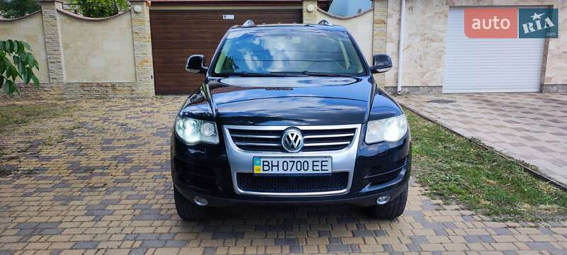 Внедорожник / Кроссовер Volkswagen Touareg 2008 в Одессе