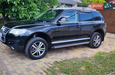 Позашляховик / Кросовер Volkswagen Touareg 2008 в 