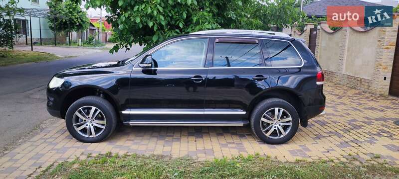 Внедорожник / Кроссовер Volkswagen Touareg 2008 в Одессе