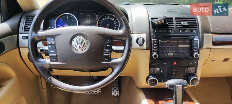 Внедорожник / Кроссовер Volkswagen Touareg 2008 в Одессе