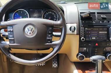 Позашляховик / Кросовер Volkswagen Touareg 2008 в 