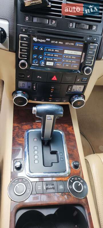 Внедорожник / Кроссовер Volkswagen Touareg 2008 в Одессе