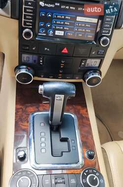 Позашляховик / Кросовер Volkswagen Touareg 2008 в 