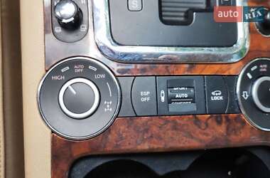Позашляховик / Кросовер Volkswagen Touareg 2008 в 