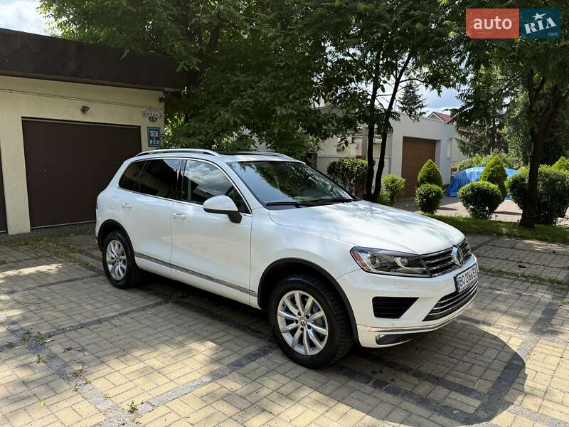Volkswagen Touareg 2015