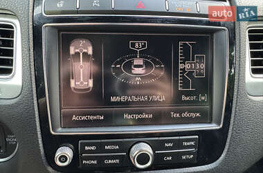 Внедорожник / Кроссовер Volkswagen Touareg 2015 в 
