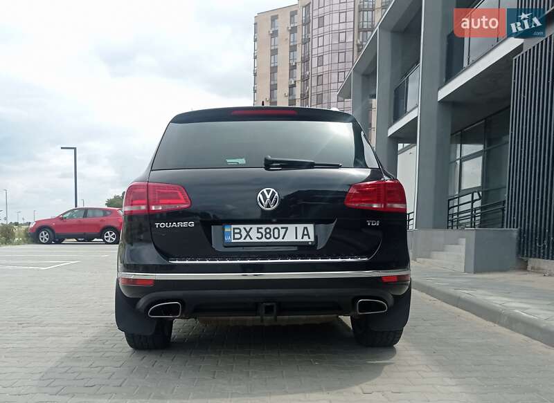 Позашляховик / Кросовер Volkswagen Touareg 2014 в Черкасах