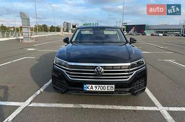 Внедорожник / Кроссовер Volkswagen Touareg 2021 в 