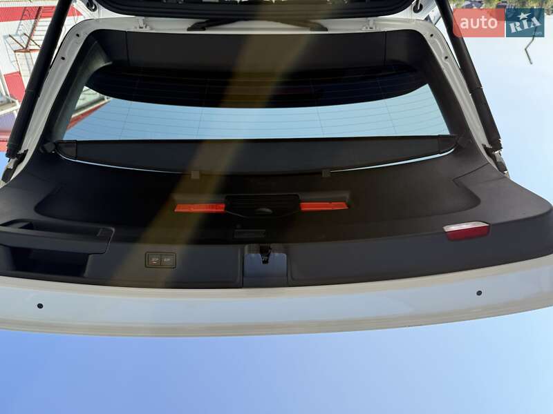 Внедорожник / Кроссовер Volkswagen Touareg 2019 в Луцке