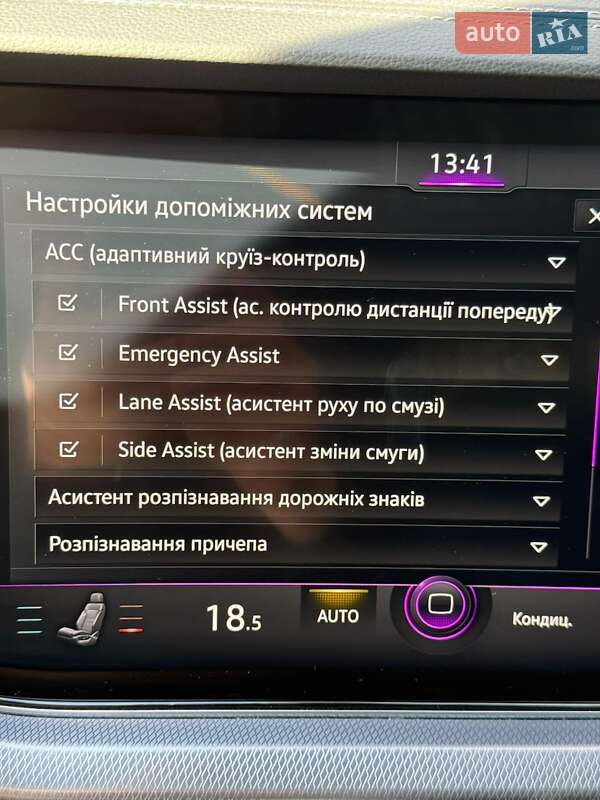 Внедорожник / Кроссовер Volkswagen Touareg 2019 в Луцке