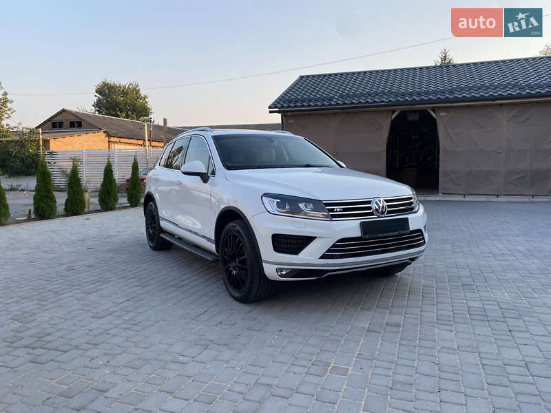 Volkswagen Touareg 2014