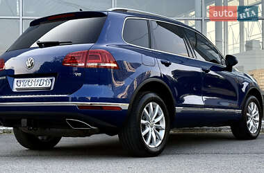 Внедорожник / Кроссовер Volkswagen Touareg 2016 в 