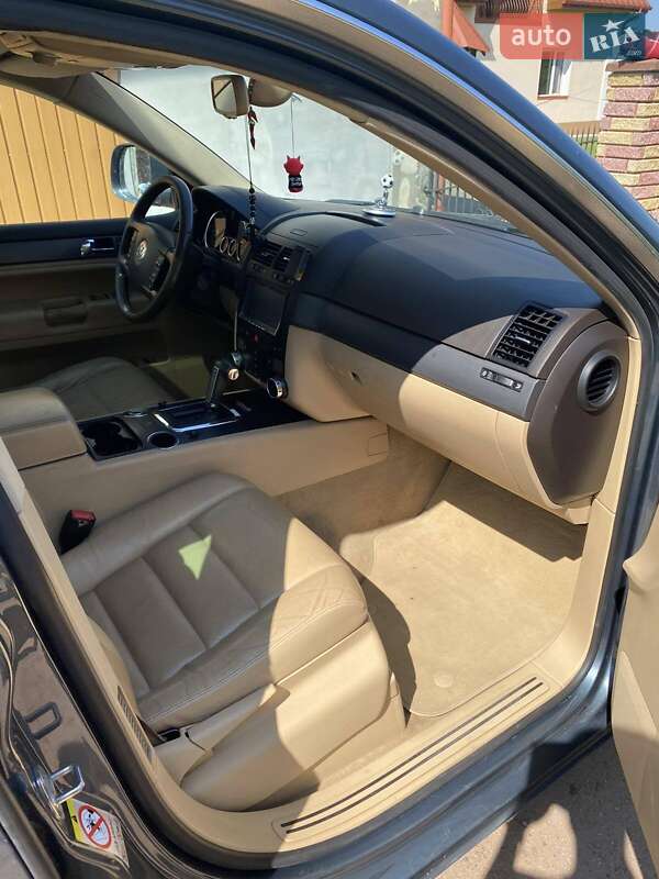 Позашляховик / Кросовер Volkswagen Touareg 2009 в Нововолинську фото 12 Позашляховик / Кросовер Volkswagen Touareg 2009 в Нововолинську