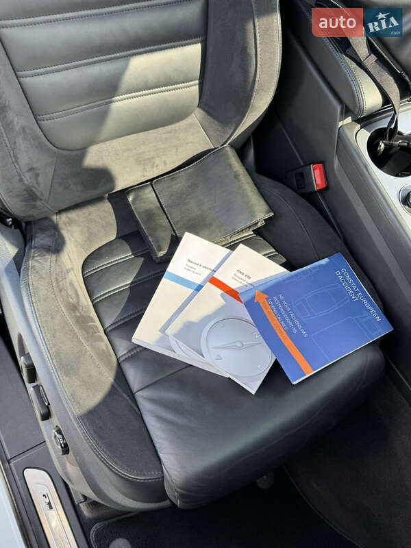 Внедорожник / Кроссовер Volkswagen Touareg 2016 в Дрогобыче