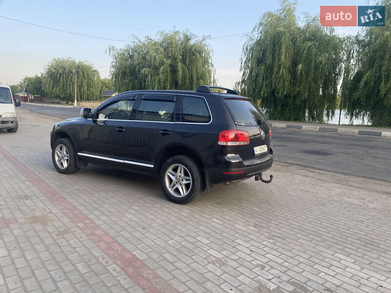 Позашляховик / Кросовер Volkswagen Touareg 2006 в Тростянці