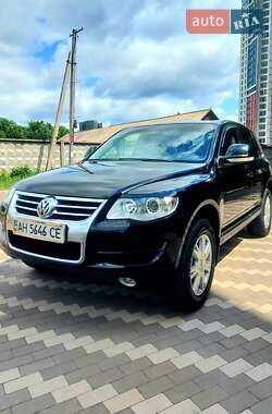 Внедорожник / Кроссовер Volkswagen Touareg 2007 в 