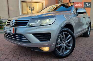 Внедорожник / Кроссовер Volkswagen Touareg 2016 в Стрые