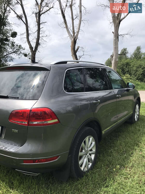 Внедорожник / Кроссовер Volkswagen Touareg 2011 в Львове фото 4 Внедорожник / Кроссовер Volkswagen Touareg 2011 в Львове