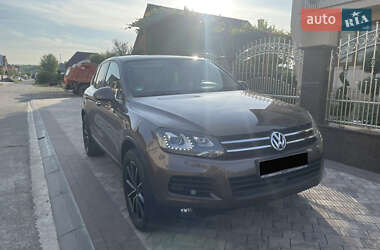 Внедорожник / Кроссовер Volkswagen Touareg 2012 в Сельцо