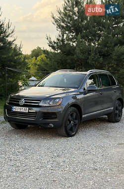 Внедорожник / Кроссовер Volkswagen Touareg 2011 в Тернополе