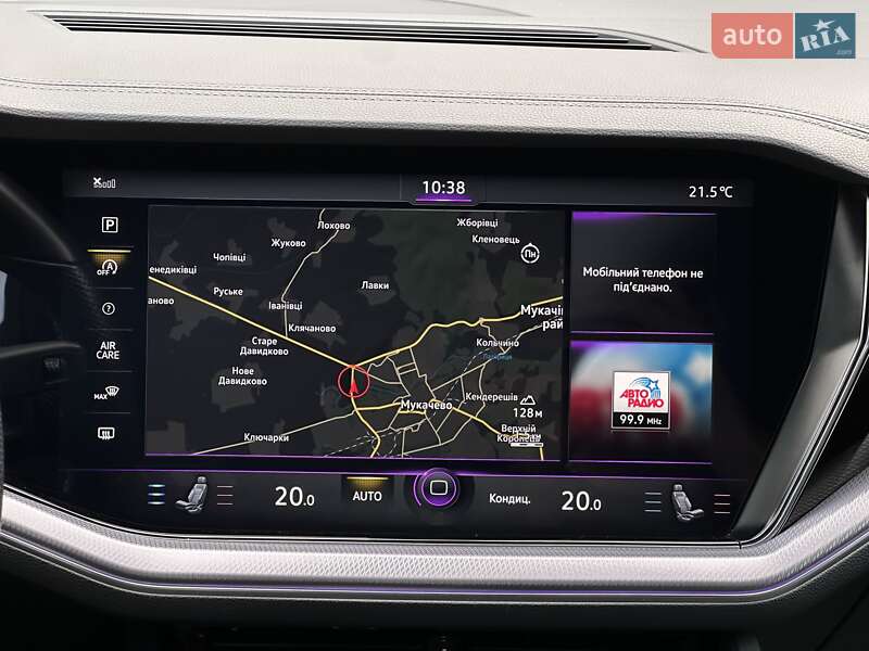 Позашляховик / Кросовер Volkswagen Touareg 2020 в Мукачевому