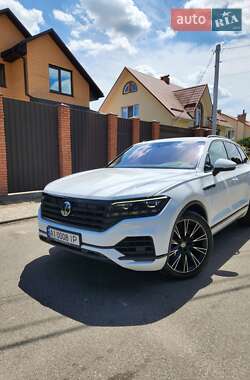 Внедорожник / Кроссовер Volkswagen Touareg 2018 в Броварах