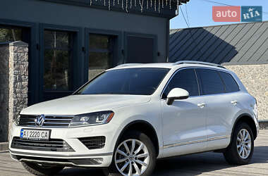 Внедорожник / Кроссовер Volkswagen Touareg 2015 в Белой Церкви