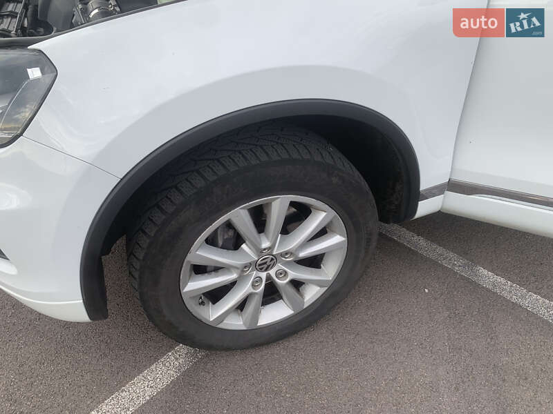 Позашляховик / Кросовер Volkswagen Touareg 2013 в Рівному фото 16 Позашляховик / Кросовер Volkswagen Touareg 2013 в Рівному