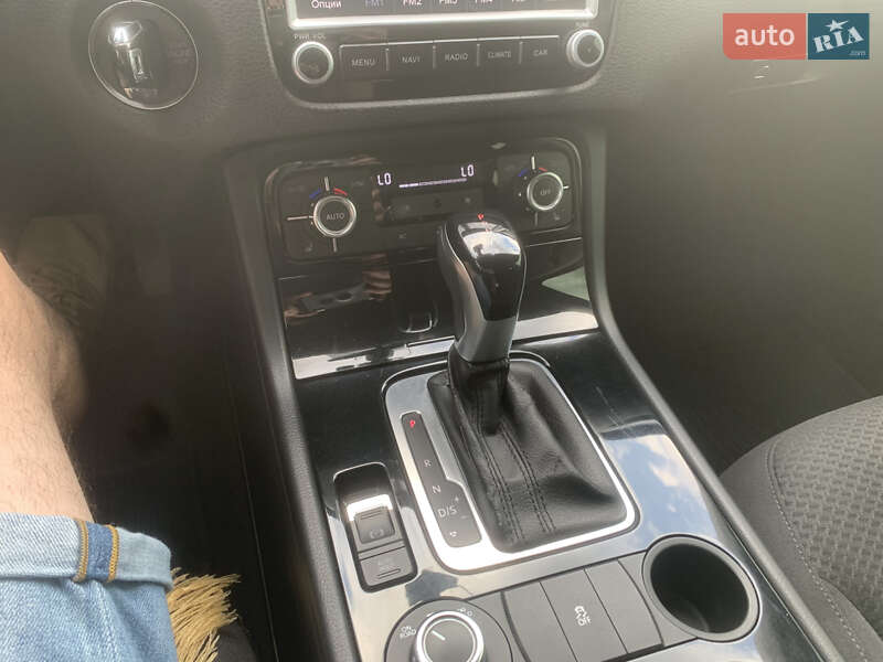 Позашляховик / Кросовер Volkswagen Touareg 2013 в Рівному фото 27 Позашляховик / Кросовер Volkswagen Touareg 2013 в Рівному