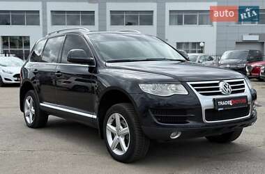 Внедорожник / Кроссовер Volkswagen Touareg 2009 в Киеве