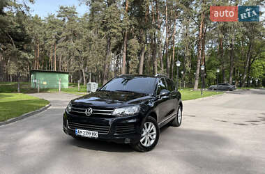 Позашляховик / Кросовер Volkswagen Touareg 2012 в Чернігові