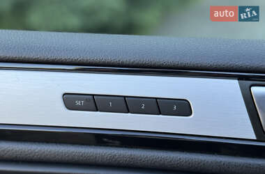 Внедорожник / Кроссовер Volkswagen Touareg 2012 в 