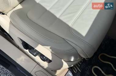 Позашляховик / Кросовер Volkswagen Touareg 2015 в 
