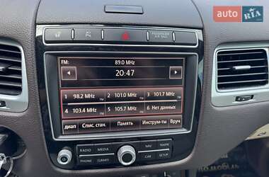 Позашляховик / Кросовер Volkswagen Touareg 2015 в 