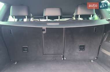 Внедорожник / Кроссовер Volkswagen Touareg 2013 в 