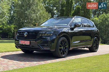 Внедорожник / Кроссовер Volkswagen Touareg 2020 в Киеве