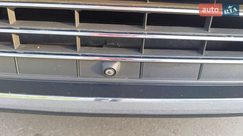 Внедорожник / Кроссовер Volkswagen Touareg 2014 в Киеве фото 20 Внедорожник / Кроссовер Volkswagen Touareg 2014 в Киеве