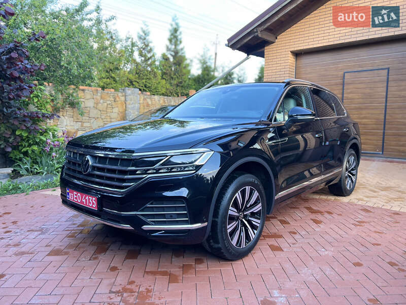 Внедорожник / Кроссовер Volkswagen Touareg 2021 в Виннице