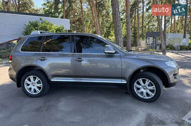 Позашляховик / Кросовер Volkswagen Touareg 2008 в Вінниці