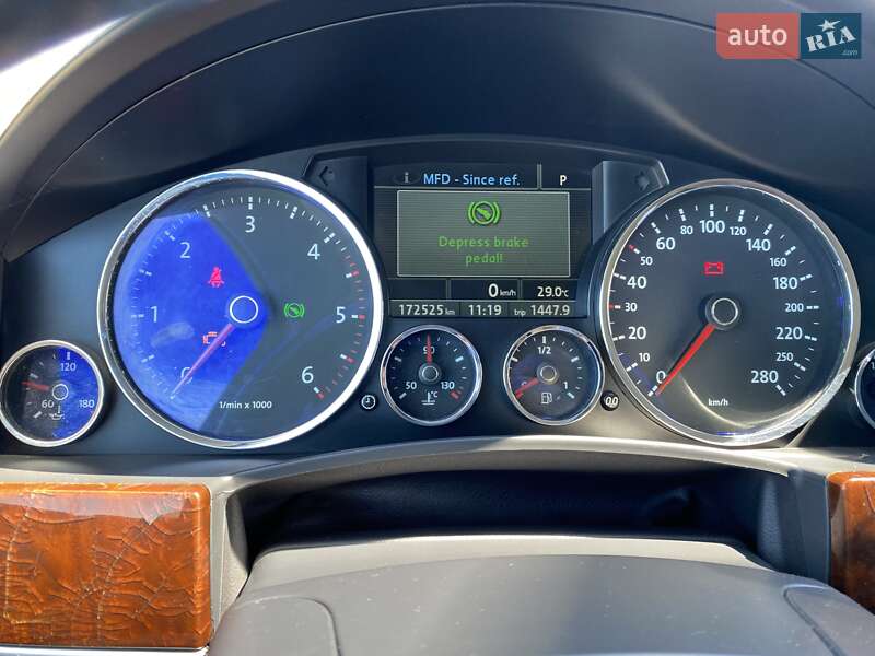 Внедорожник / Кроссовер Volkswagen Touareg 2008 в Белгороде-Днестровском