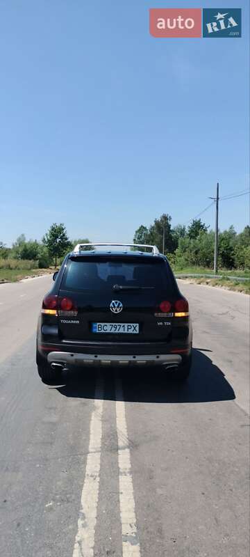 Внедорожник / Кроссовер Volkswagen Touareg 2008 в Львове