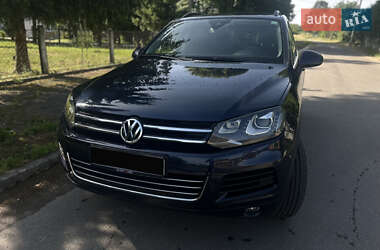 Позашляховик / Кросовер Volkswagen Touareg 2013 в Львові