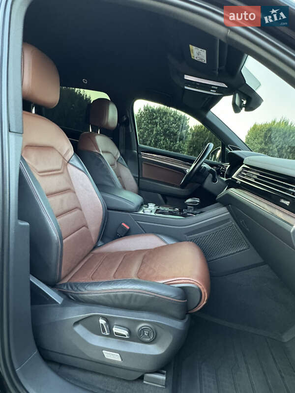 Внедорожник / Кроссовер Volkswagen Touareg 2019 в Полтаве фото 43 Внедорожник / Кроссовер Volkswagen Touareg 2019 в Полтаве