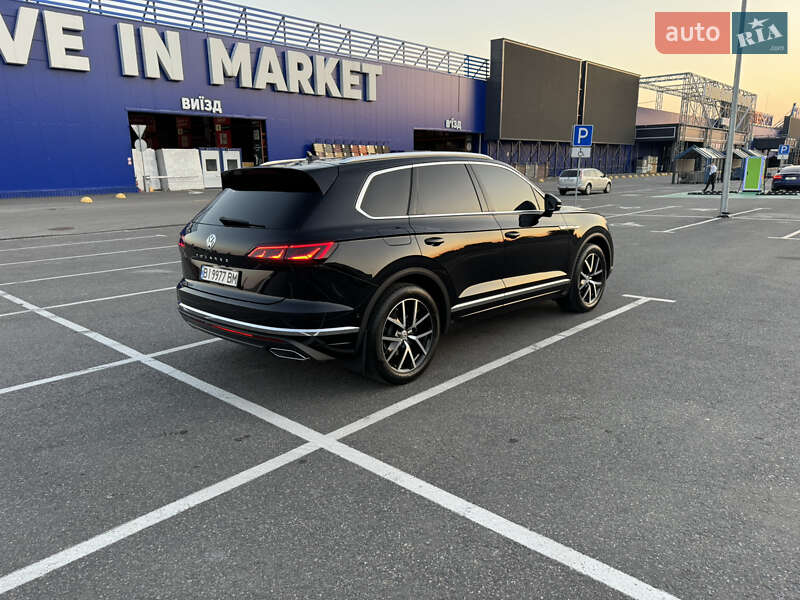 Внедорожник / Кроссовер Volkswagen Touareg 2019 в Полтаве фото 16 Внедорожник / Кроссовер Volkswagen Touareg 2019 в Полтаве