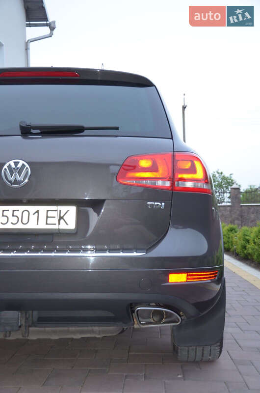 Позашляховик / Кросовер Volkswagen Touareg 2012 в Богородчанах