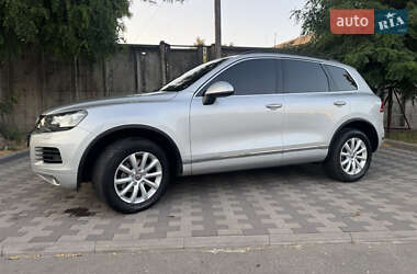 Внедорожник / Кроссовер Volkswagen Touareg 2012 в 