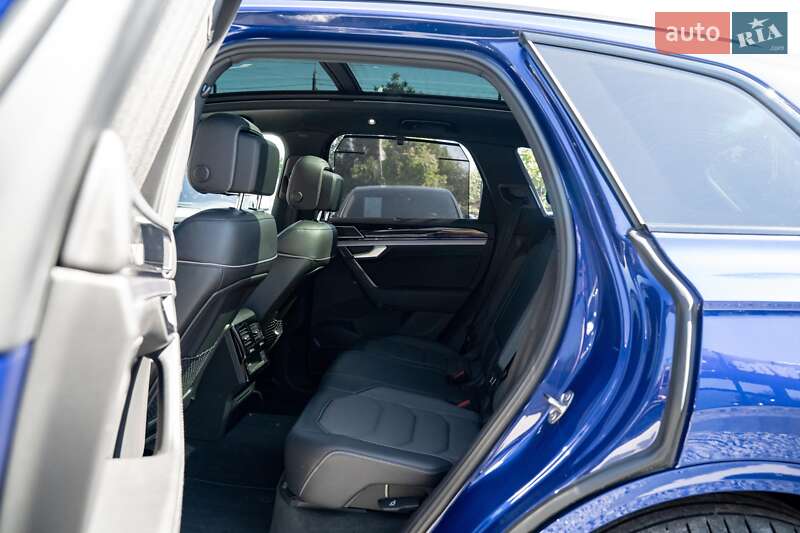Внедорожник / Кроссовер Volkswagen Touareg 2022 в Черновцах