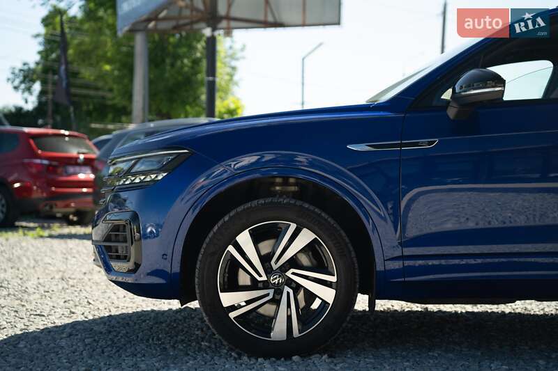 Внедорожник / Кроссовер Volkswagen Touareg 2022 в Черновцах